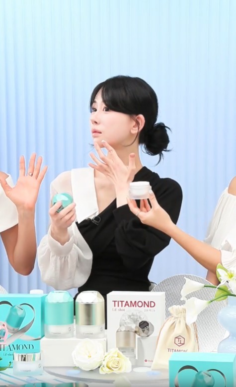 협업 포트폴리오 이미지